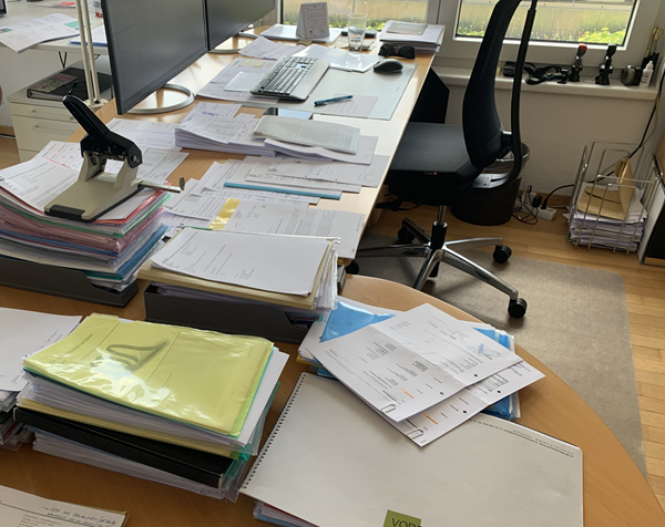 Unordnung am Arbeitsplatz